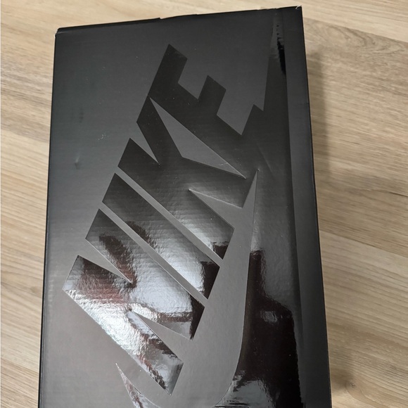 Supreme®/Nike® Air Force 1 Low Box Logo Sneakers Women’s 7.5 / Men’s 6 - Picture 11 of 15